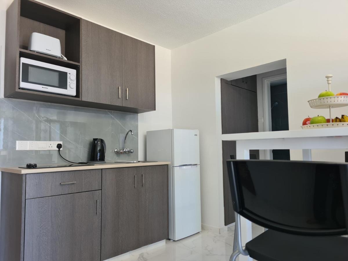 Fotoxenia Luxury Apts Paralímni Eksteriør bilde