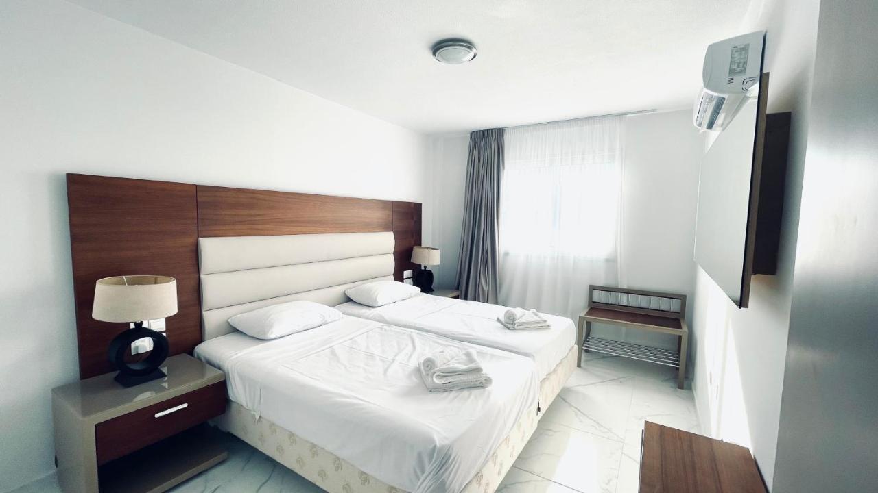 Fotoxenia Luxury Apts Paralímni Eksteriør bilde