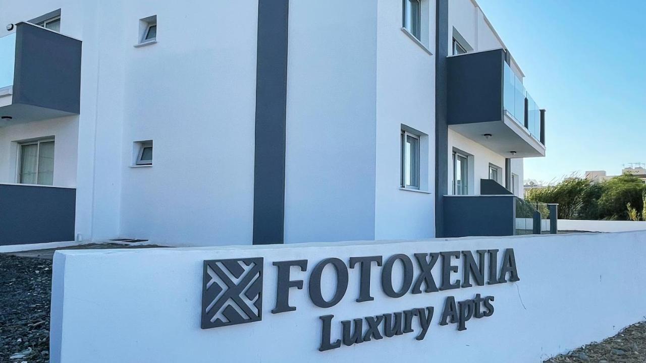 Fotoxenia Luxury Apts Paralímni Eksteriør bilde